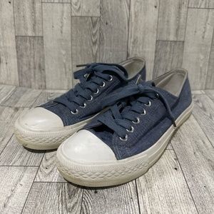 Loft women’s blue denim lace up fashion sneakers size 7